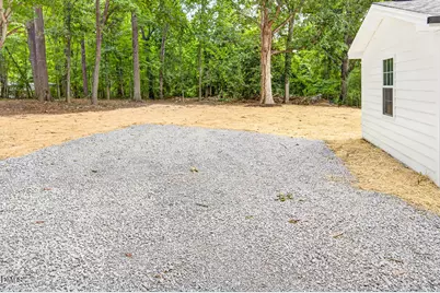 421 E Webb Street, Mebane, NC 27302 - Photo 10