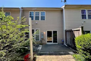 8318 Pilots View Dr, Raleigh, NC 27617 - Photo 12