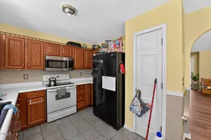 1918 Mission Oaks St, Kannapolis, NC 28083 - Photo 8