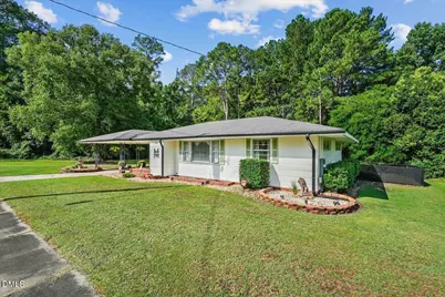206 E Main Street, Micro, NC 27555 - Photo 4