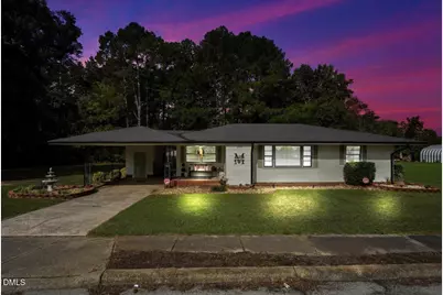 206 E Main Street, Micro, NC 27555 - Photo 2