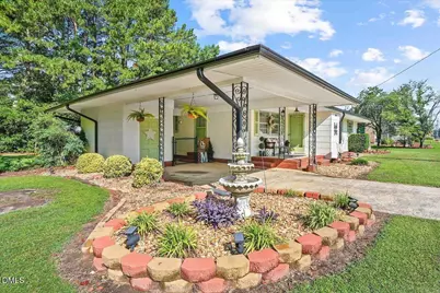 206 E Main Street, Micro, NC 27555 - Photo 6