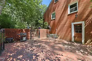 540 W Chisholm St, Sanford, NC 27330 - Photo 38