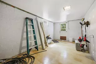 540 W Chisholm St, Sanford, NC 27330 - Photo 36