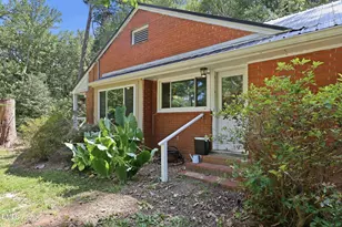 540 W Chisholm St, Sanford, NC 27330 - Photo 4