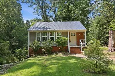 540 W Chisholm Street, Sanford, NC 27330 - Photo 2