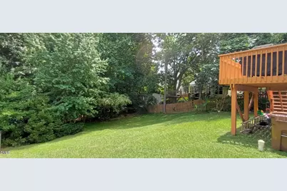 1004 Starkland Way, Holly Springs, NC 27540 - Photo 4