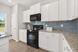 122 Continental Ln, Smithfield, NC 27577 - Photo 14