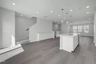 10031 Secluded Gdn Dr, Apex, NC 27523 - Photo 6