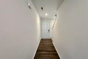 258 Bay Laurel Dr, Sanford, NC 27332 - Photo 4