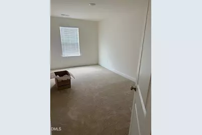 907 Kensley Grv Lane, Fuquay Varina, NC 27526 - Photo 8