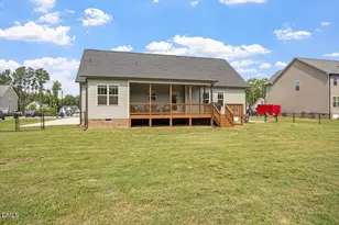 337 Long Grass Dr, Smithfield, NC 27577 - Photo 4