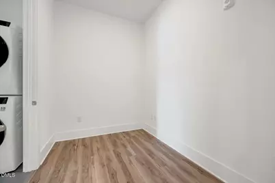 2441 Campus Shore Drive #307, Raleigh, NC 27606 - Photo 6