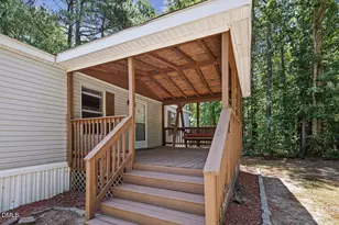 243 Violet Ln, Coats, NC 27521 - Photo 4