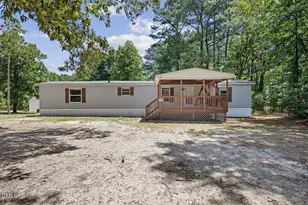 243 Violet Ln, Coats, NC 27521 - Photo 2