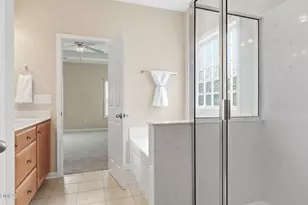 11 Hidden Ridge Ct, Durham, NC 27707 - Photo 20
