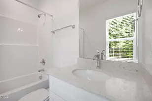 2815 Wilcox Pl, Raleigh, NC 27607 - Photo 24