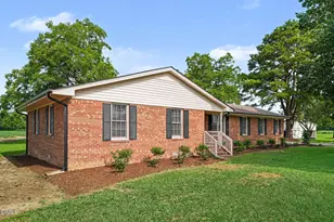 1900 Wc Braswell Rd, Princeton, NC 27569 - Photo 2