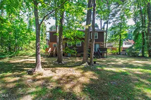 128 Rainbow Ct, Cary, NC 27511 - Photo 6