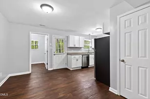 128 Rainbow Ct, Cary, NC 27511 - Photo 18