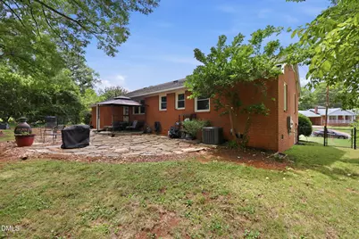 305 Meadowbrook Drive, Burlington, NC 27215 - Photo 28