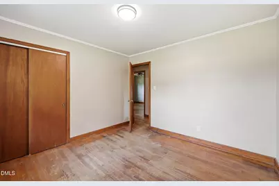 305 Meadowbrook Drive, Burlington, NC 27215 - Photo 18