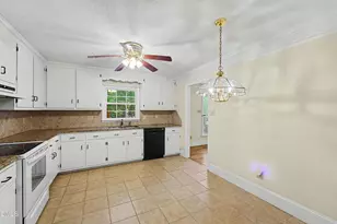 902 Knight Dr, Durham, NC 27712 - Photo 10
