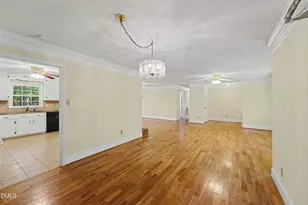 902 Knight Dr, Durham, NC 27712 - Photo 6