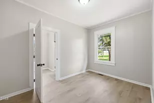 200 N 17th St, Erwin, NC 28339 - Photo 22
