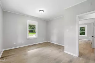 200 N 17th St, Erwin, NC 28339 - Photo 16