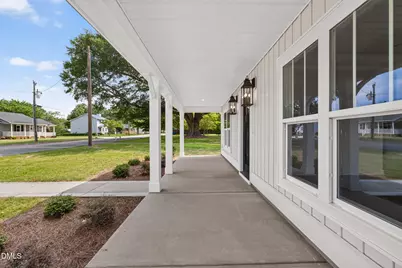 711 S Ellis Avenue, Dunn, NC 28334 - Photo 4