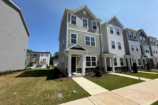 328 Carolina Spgs Blvd, Apex, NC 27539 - Photo 2