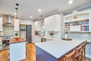 5513 Point Lake Ct, Holly Springs, NC 27540 - Photo 16