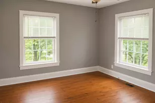 803 Branch St, Chapel Hill, NC 27516 - Photo 4