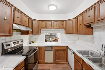 4100 Five Oaks Unit 6 Drive, Durham, NC 27707 - Photo 10