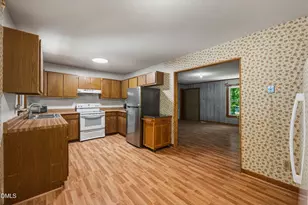 956 Holden Rd, Youngsville, NC 27596 - Photo 10