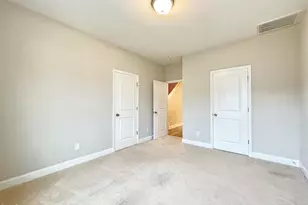 139 Manordale Dr, Chapel Hill, NC 27517 - Photo 16