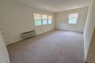 705 Daniels St, Raleigh, NC 27605 - Photo 2