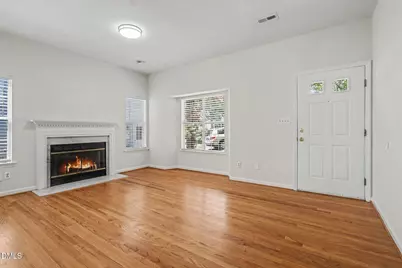 107 Bay Colony Court, Chapel Hill, NC 27517 - Photo 4