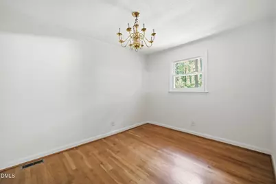 139 Windsor Circle, Chapel Hill, NC 27516 - Photo 8