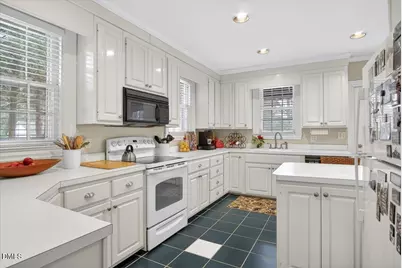 2064 Oxford Road, Henderson, NC 27536 - Photo 12