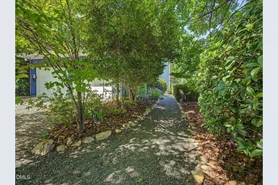 4911 Parc Jardin Drive, Hillsborough, NC 27278 - Photo 30