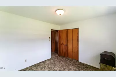 1110 N Webb Street, Selma, NC 27576 - Photo 14