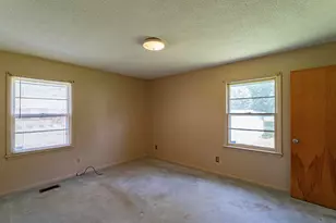 1110 N Webb St, Selma, NC 27576 - Photo 18