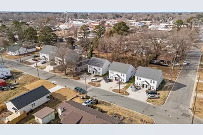 207 N Sellers Street, Selma, NC 27576 - Photo 4