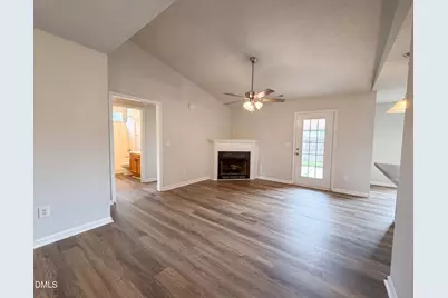 102 Reebe Circle, Selma, NC 27576 - Photo 4