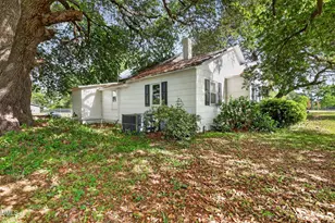 113 Clayton Rd, Angier, NC 27501 - Photo 4