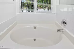 5620 Slide Rock Ln, Raleigh, NC 27613 - Photo 30