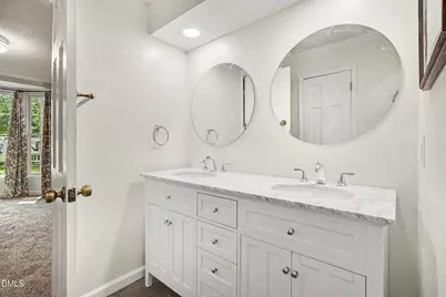 5221 Dutchman Drive, Raleigh, NC 27606 - Photo 28