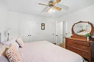 5221 Dutchman Dr, Raleigh, NC 27606 - Photo 34